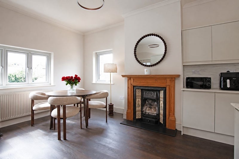 Room Grove Road in Chelmsford