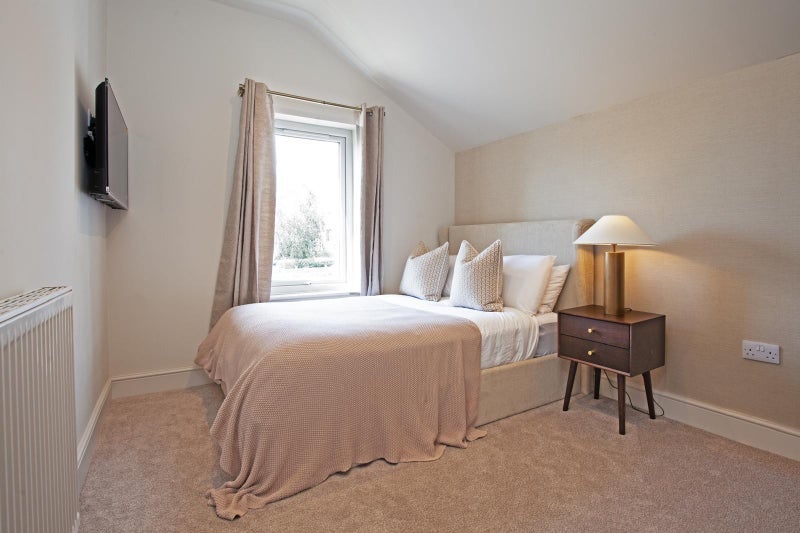 Room Grove Road in Chelmsford