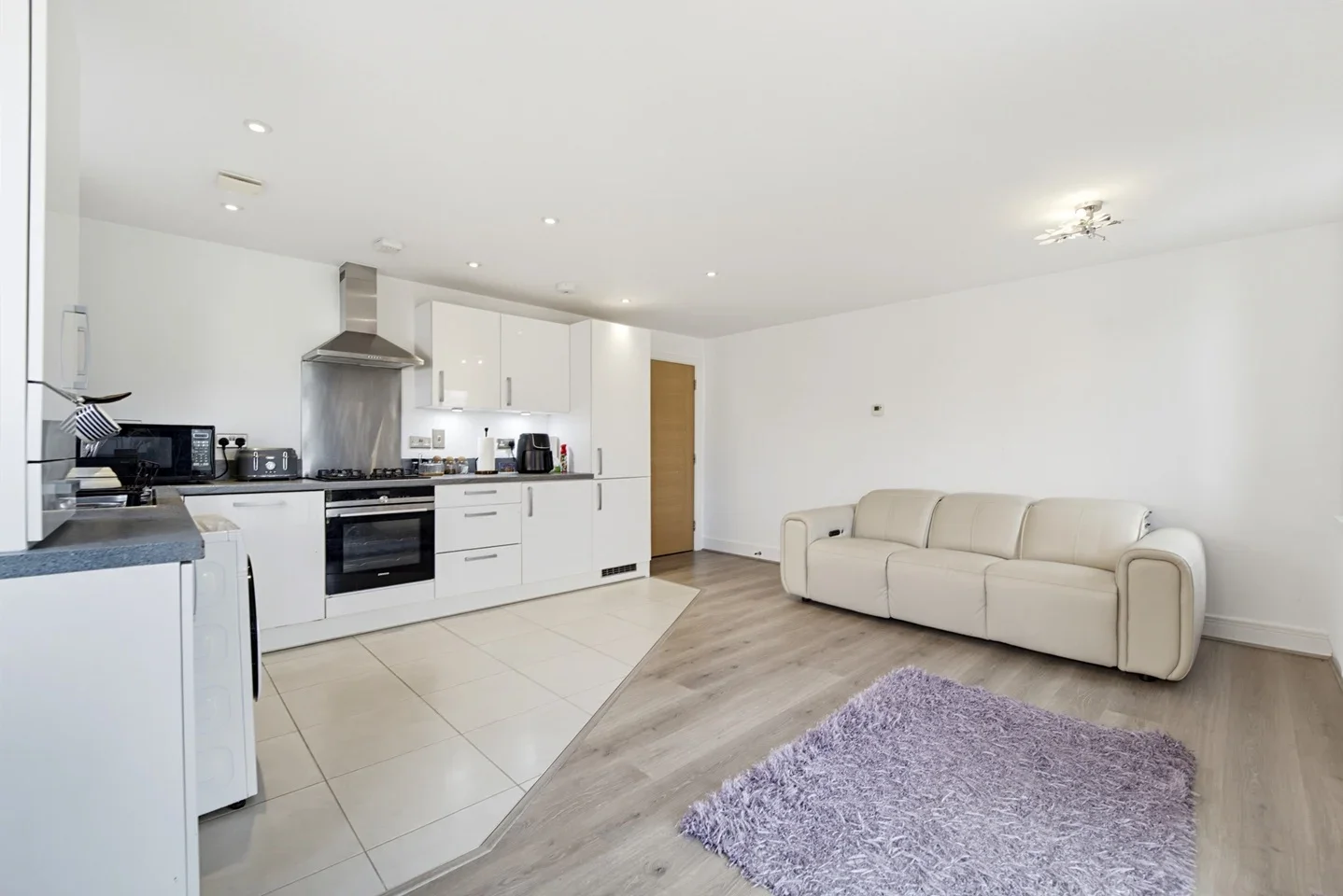 Flat Laburnum Way in Borough of Spelthorne