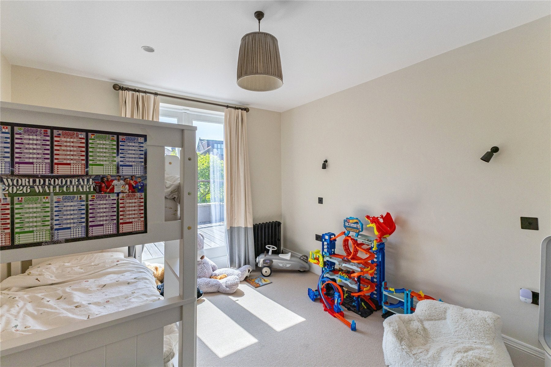 House Elms Crescent in Greater London