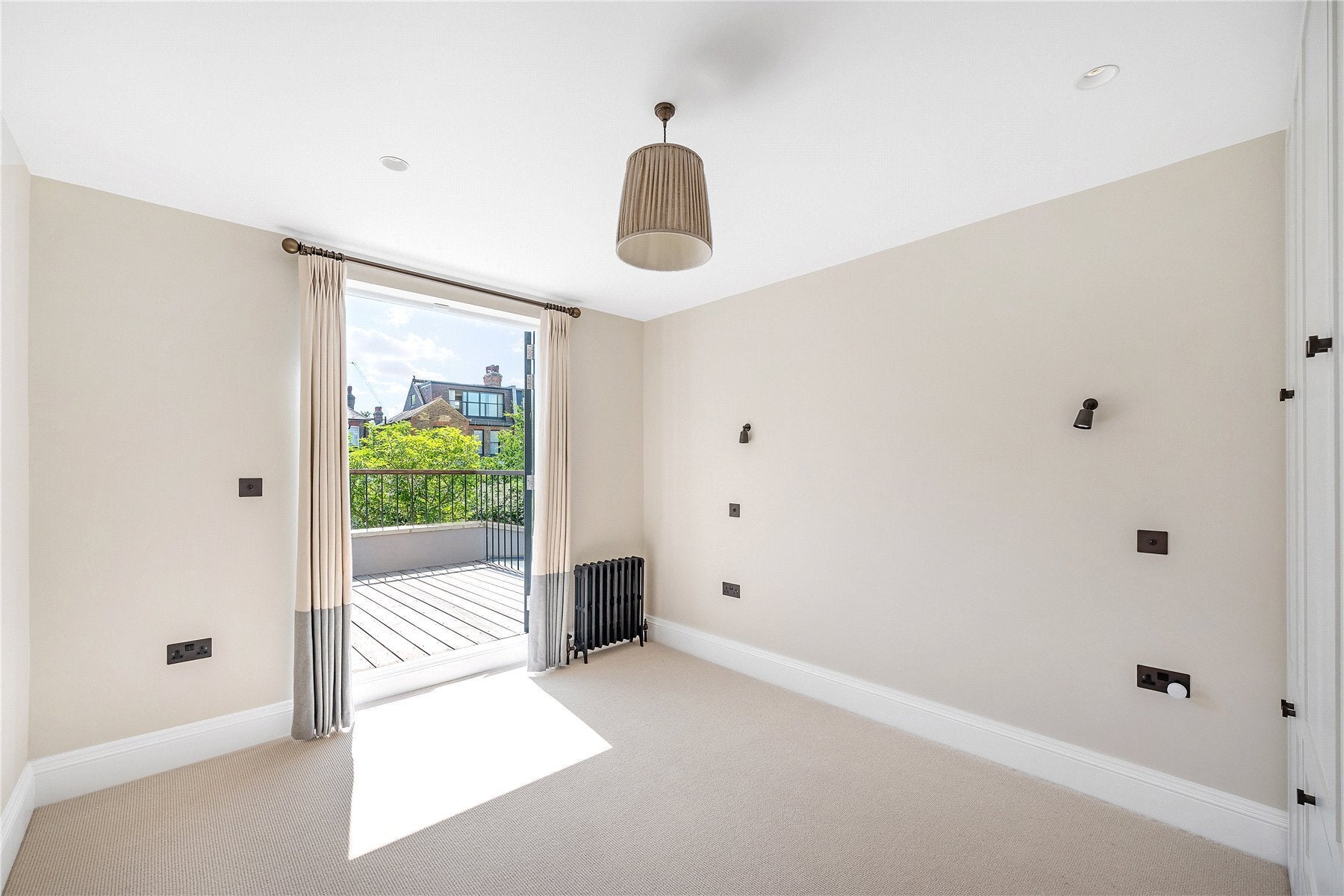 House Elms Crescent in Greater London