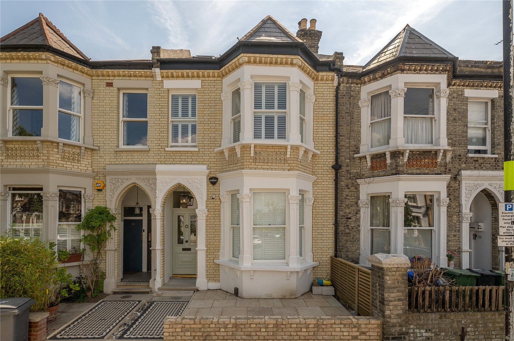 House Elms Crescent in Greater London