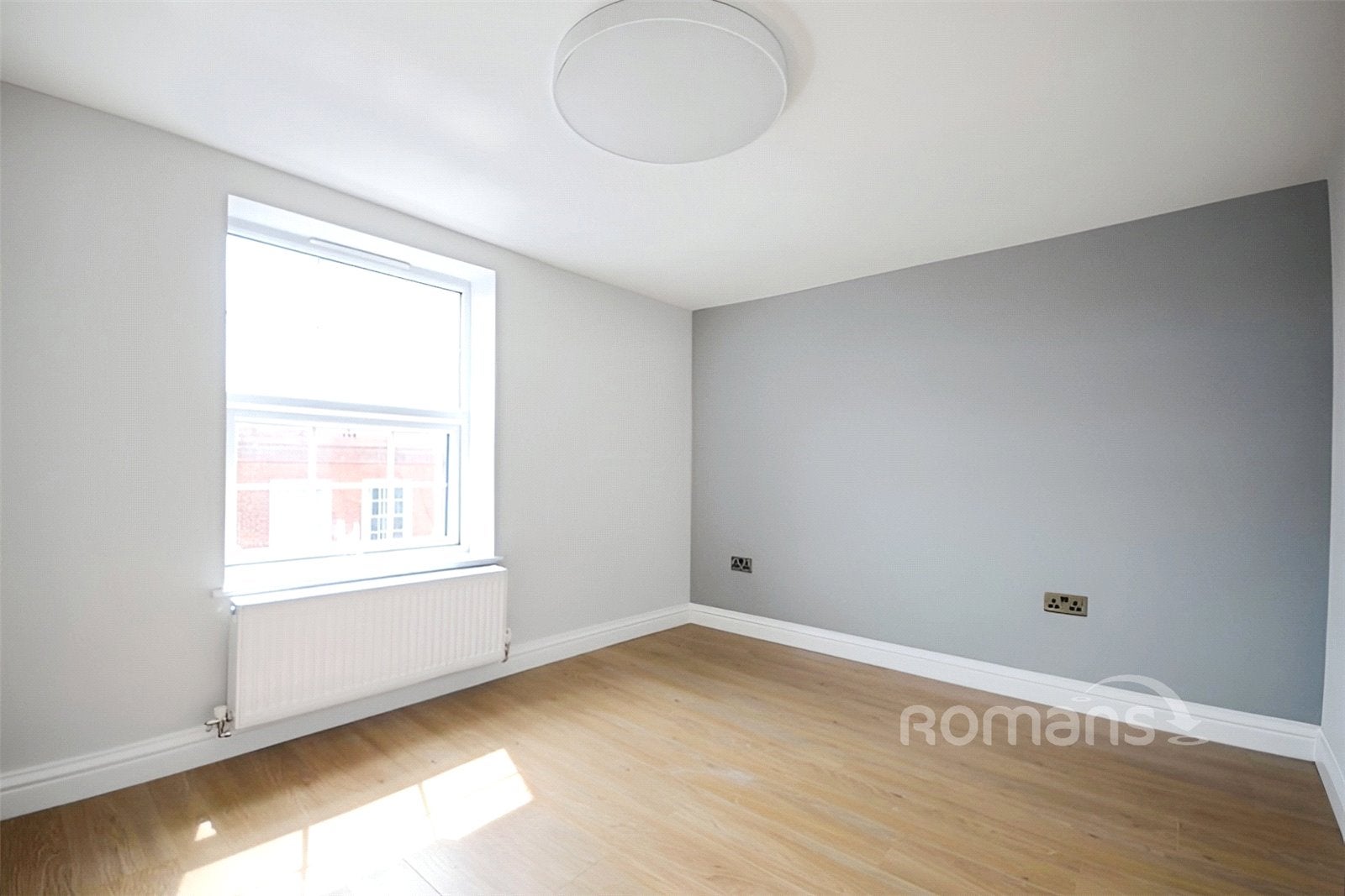 Flat East Street in Farnham