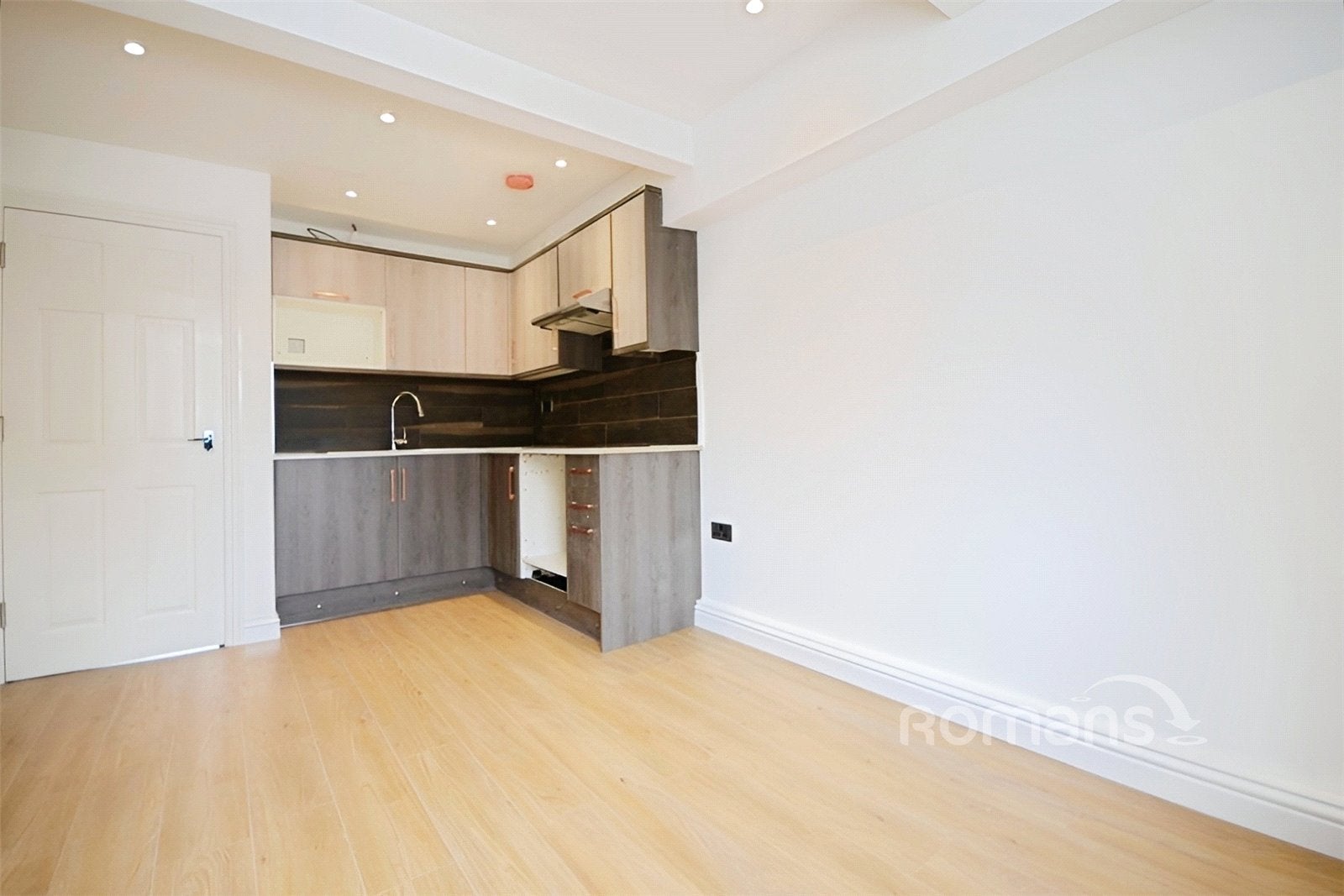Flat East Street in Farnham