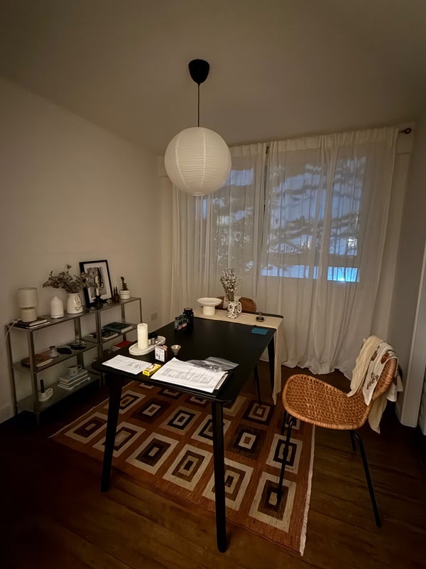 Room Courtlands Avenue in Greater London