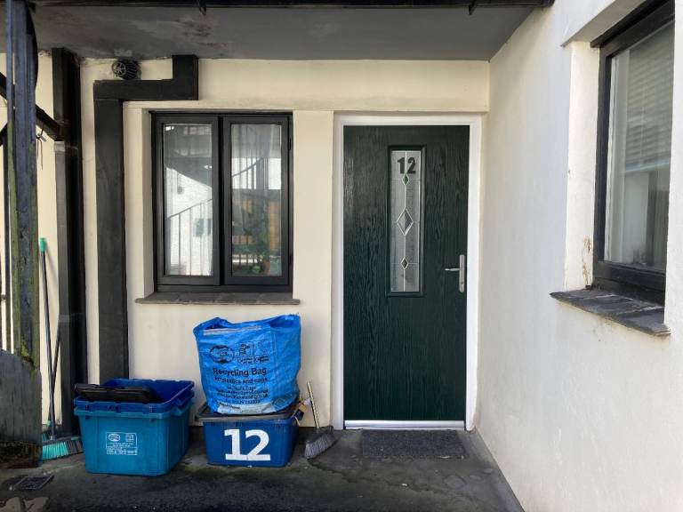 Flat Yard 127 in Kendal