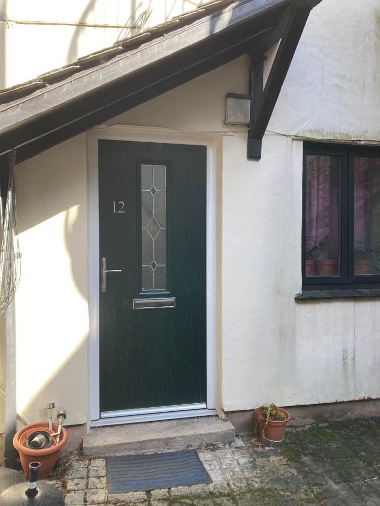Flat Yard 127 in Kendal