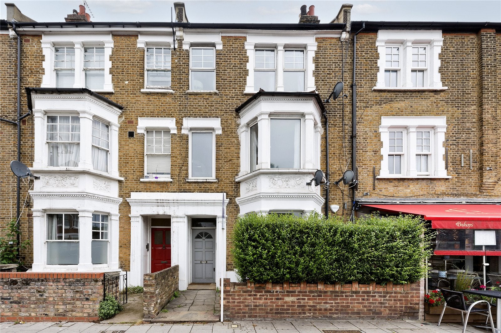 Flat Fulham Palace Road in Greater London