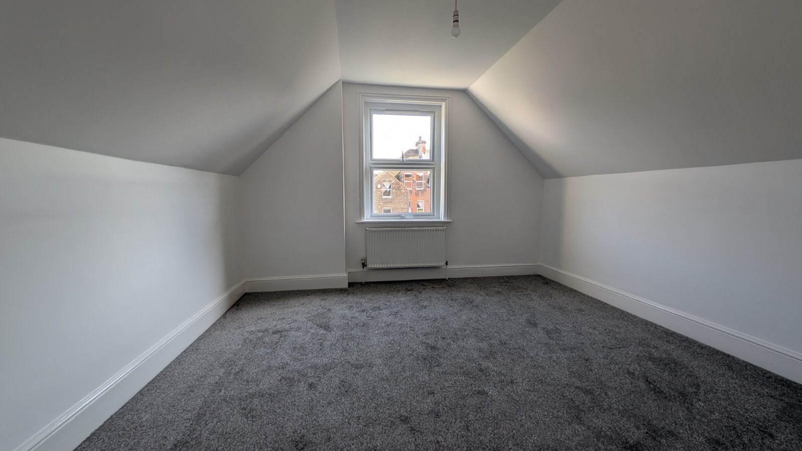 Flat Grimston Gardens in Folkestone and Hythe District