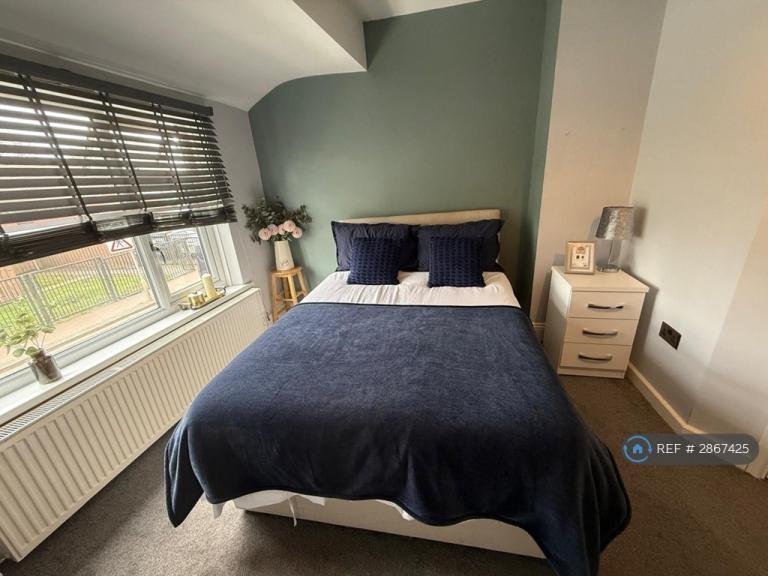 Room Sutton Road in Ashfield