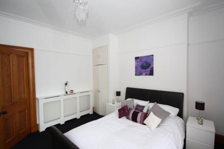 Flat Clifton Road in Aberdeen City