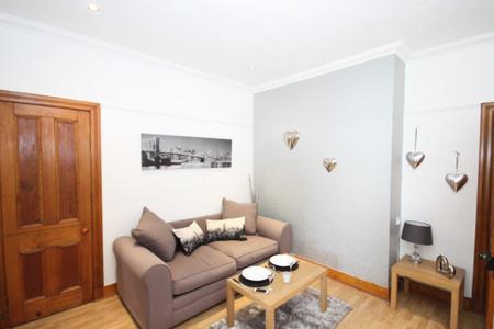 Flat Clifton Road in Aberdeen City