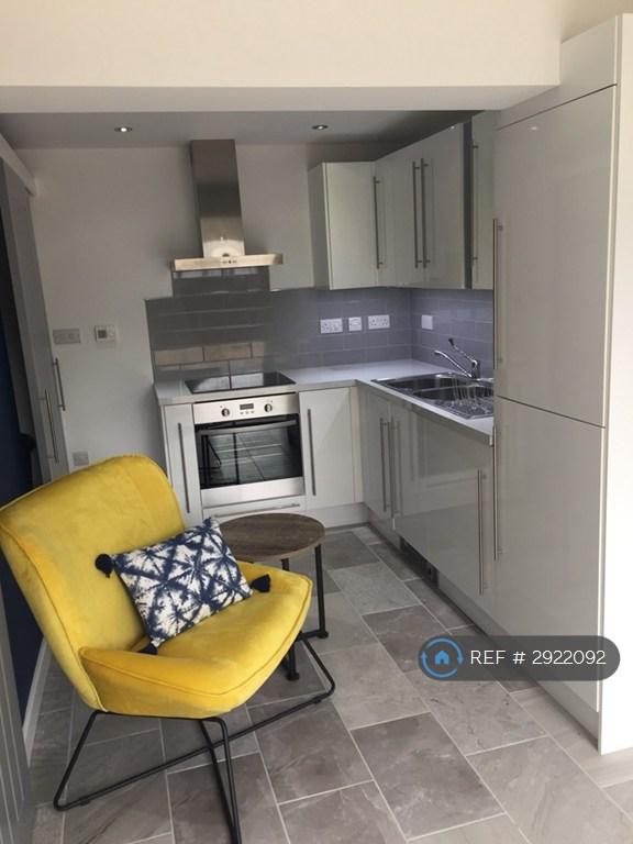 Flat Canonsfield in Peterborough