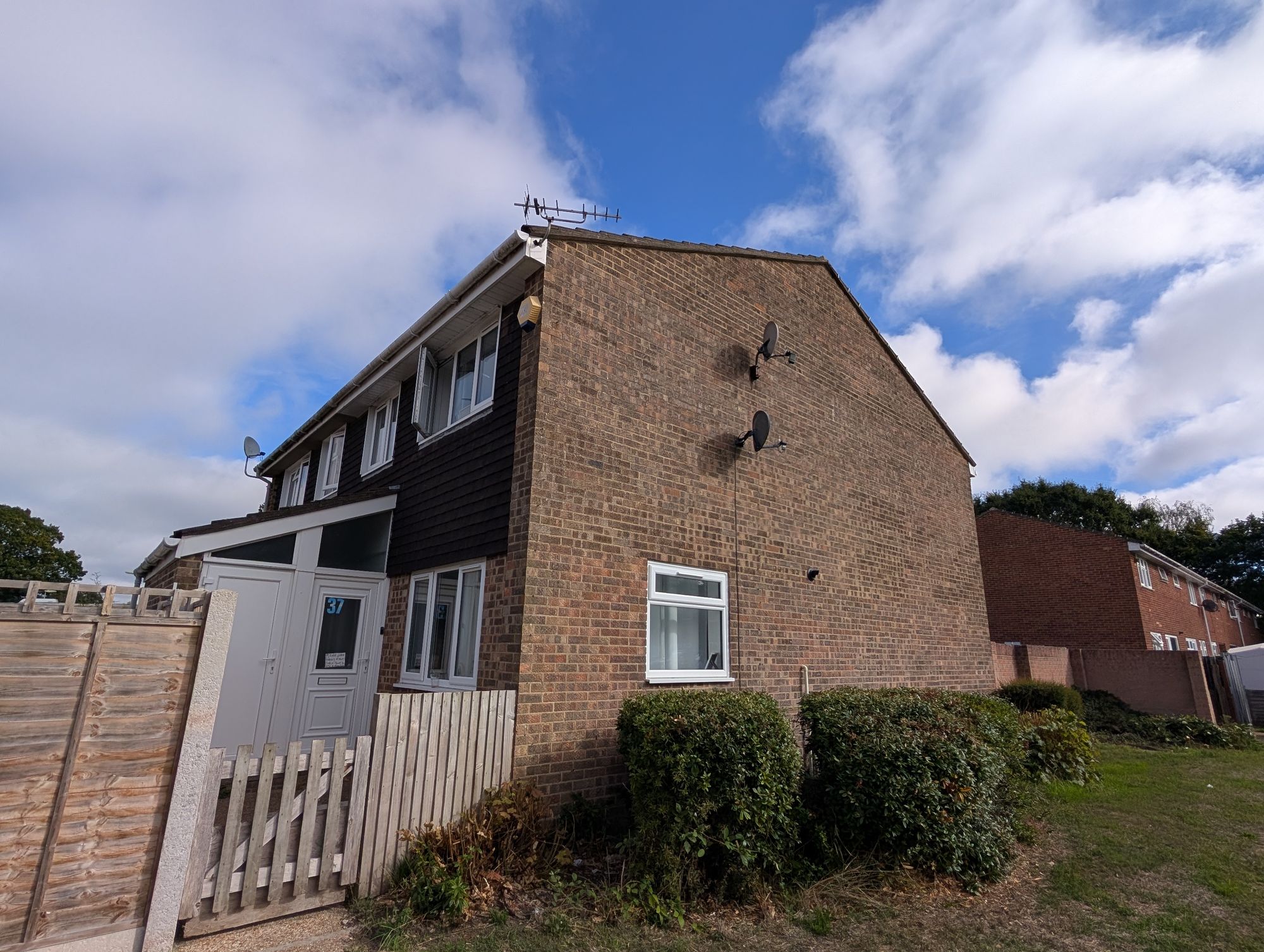 House Wetherby Gardens in Southampton