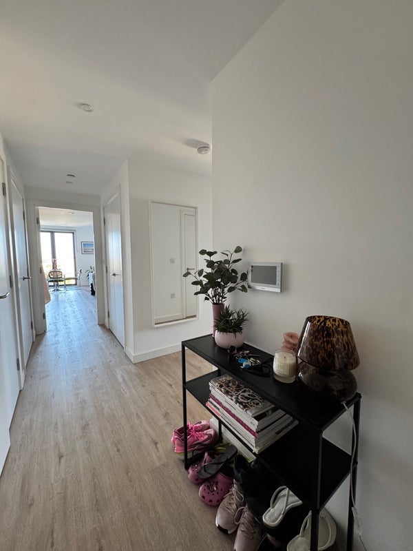Room Plaistow Road in Greater London