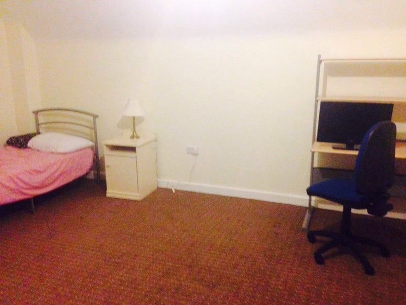 Room Clifford Street in Nottingham