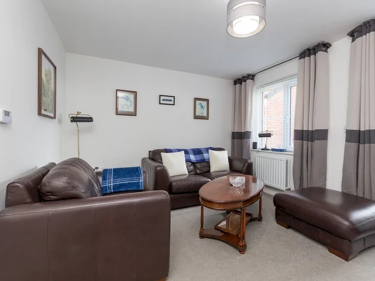 House Homelands Court in Sunnybrow