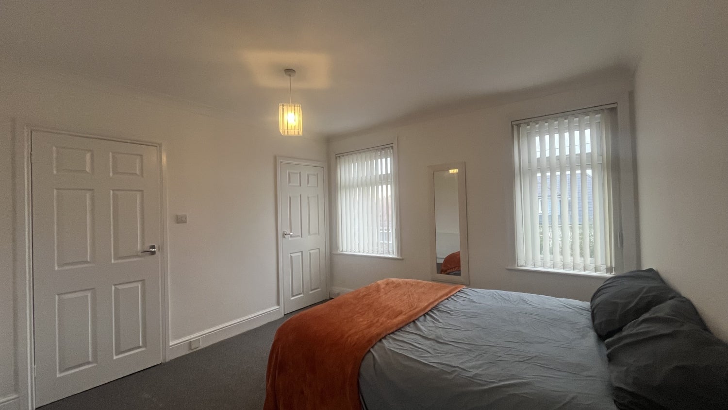 Room Sterte Road in Poole