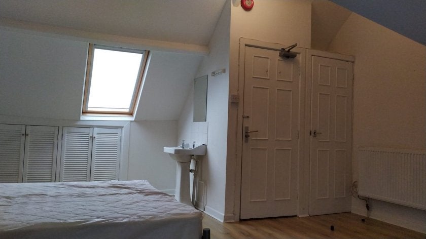 Flat Mirador Crescent in Swansea