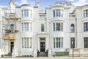 Flat Westbourne Terrace in City of Westminster