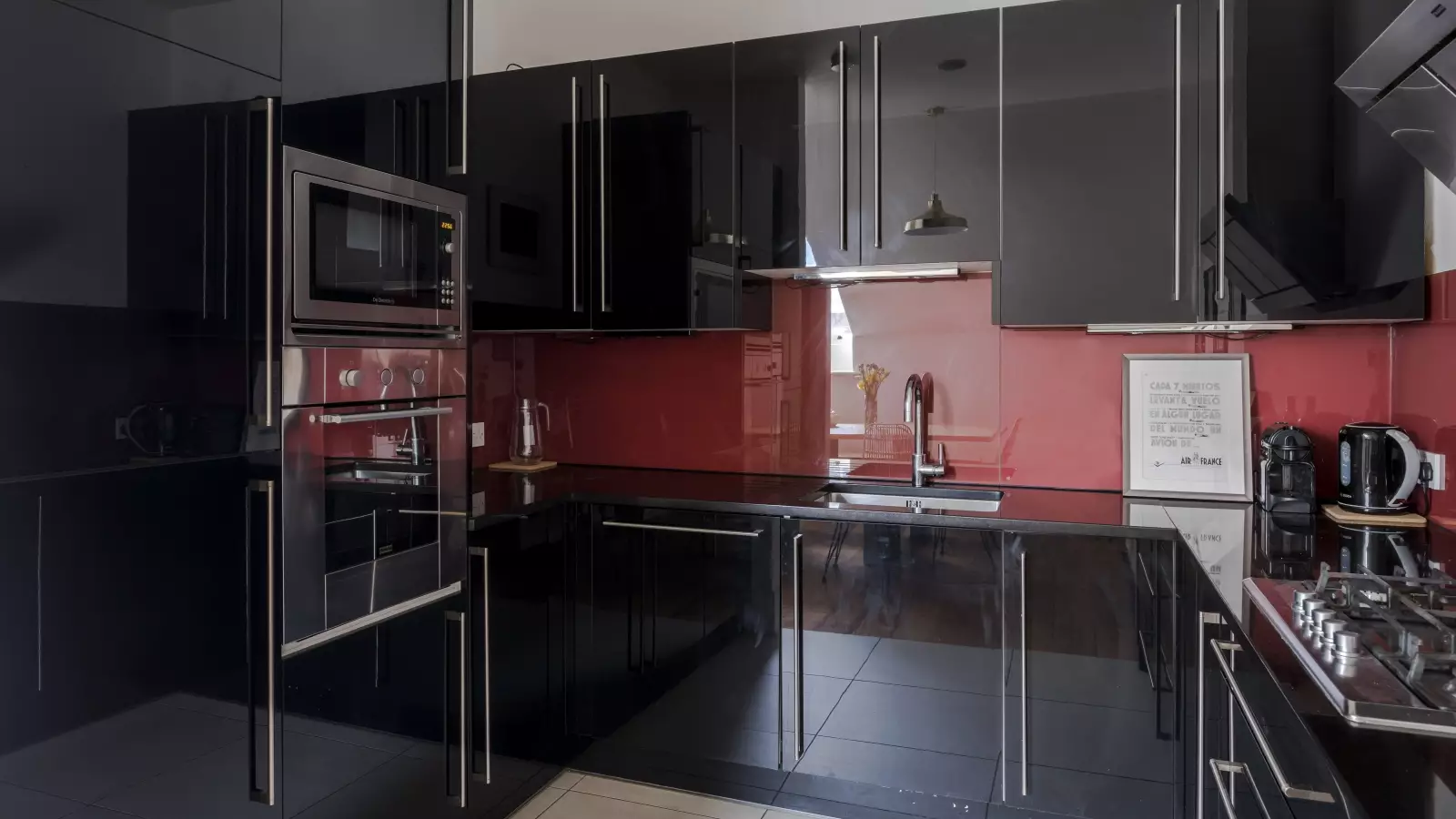Flat Roland Gardens in Greater London
