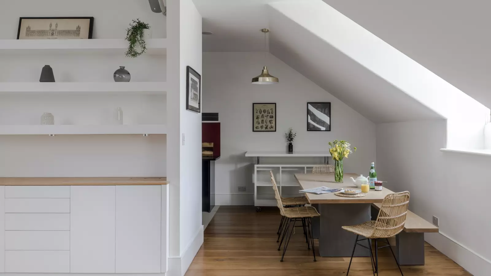 Flat Roland Gardens in Greater London