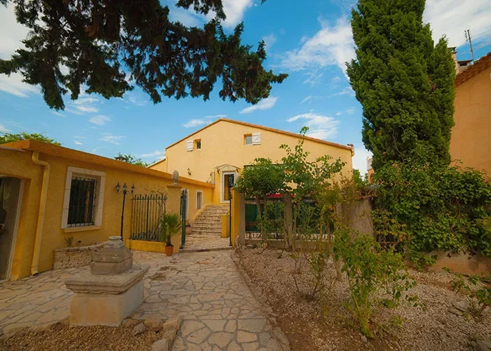 Chambre D 612 à Béziers
