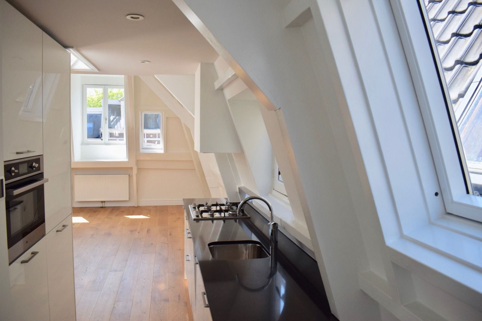 Appartement te huur: Middenweg, Amsterdam