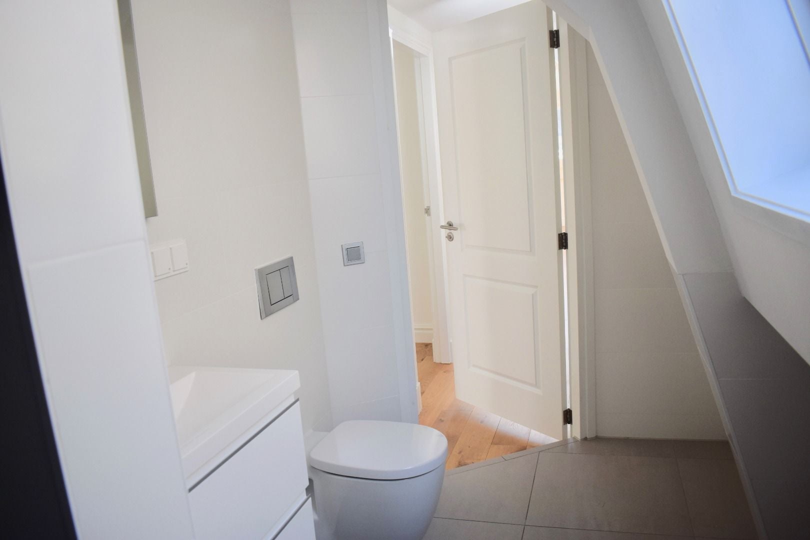 Appartement te huur: Middenweg, Amsterdam