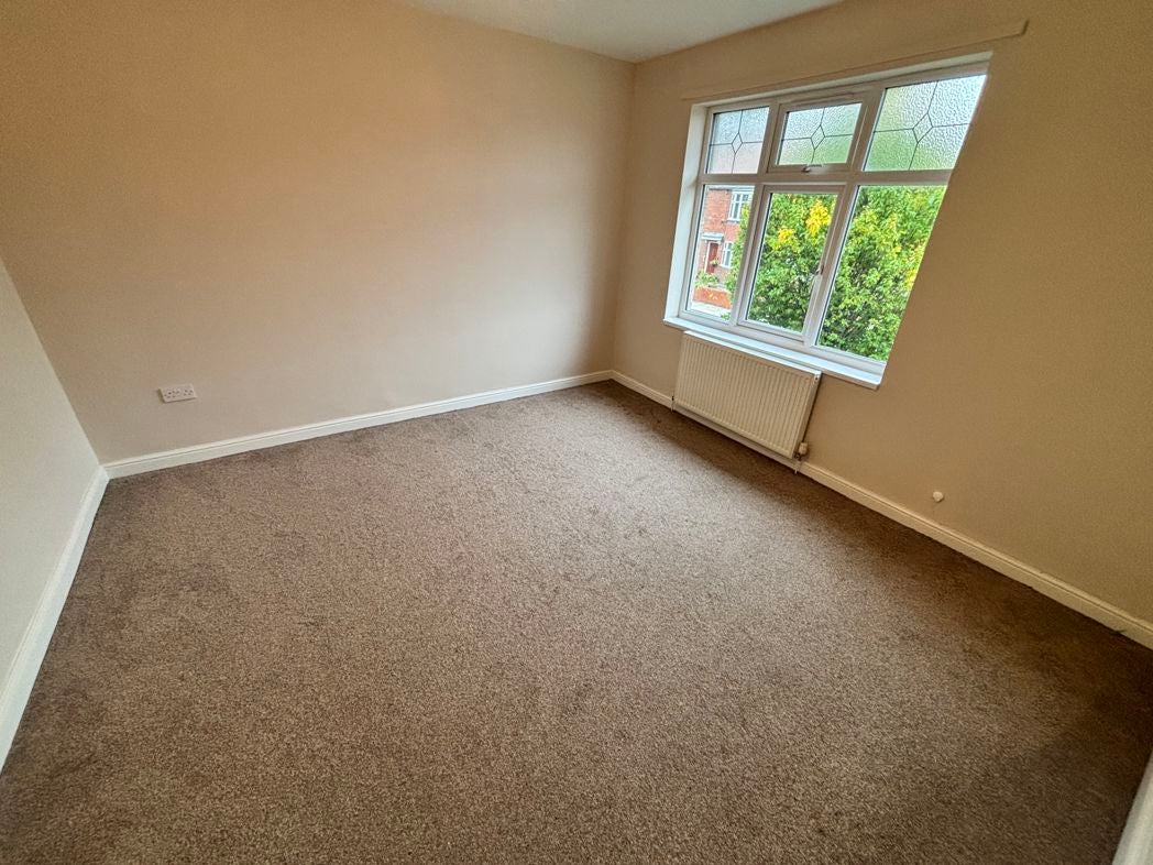 Flat Strathmore Road in Newcastle upon Tyne