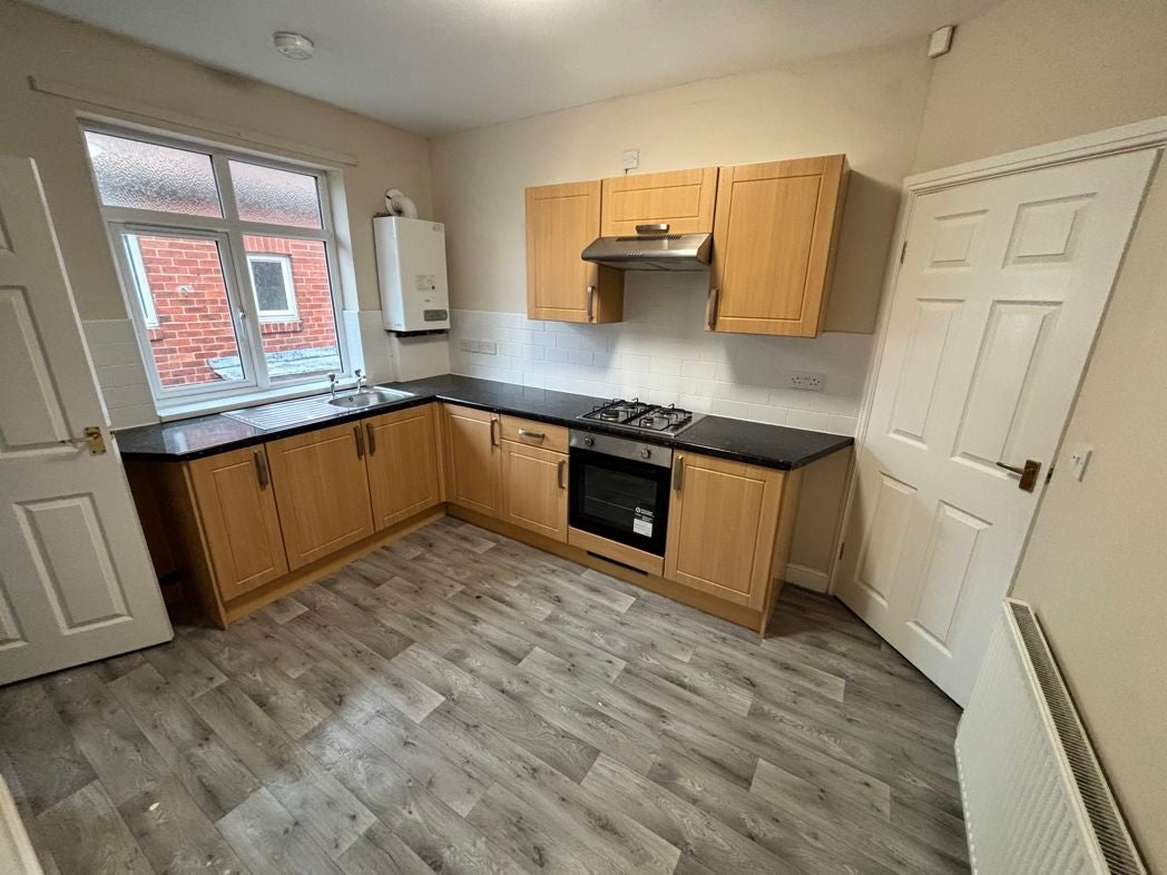 Flat Strathmore Road in Newcastle upon Tyne