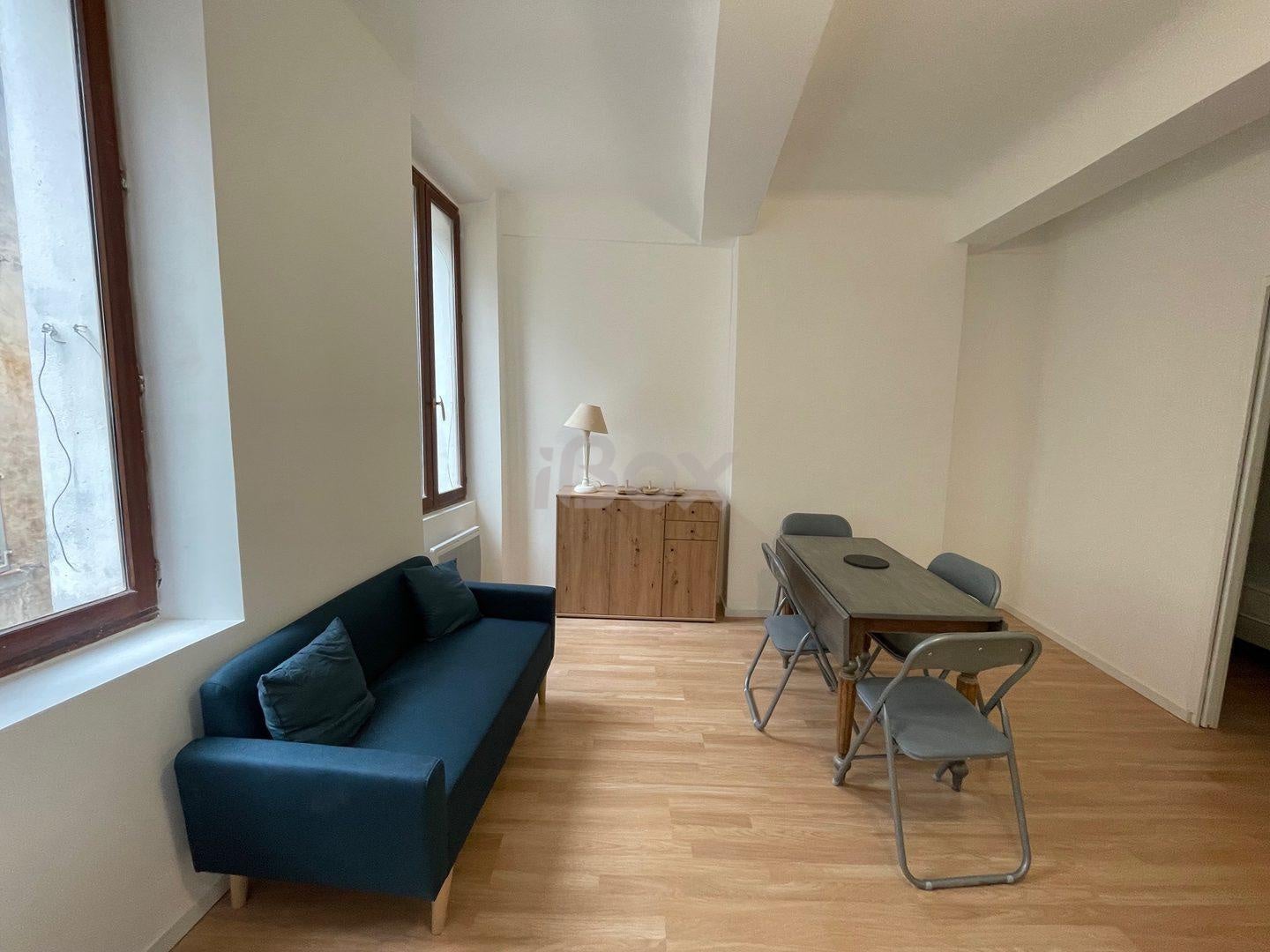 Flat Cours Lafayette in Toulon