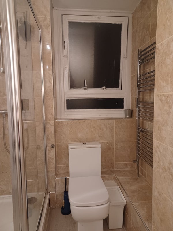 Room Carlton Vale in City of Westminster