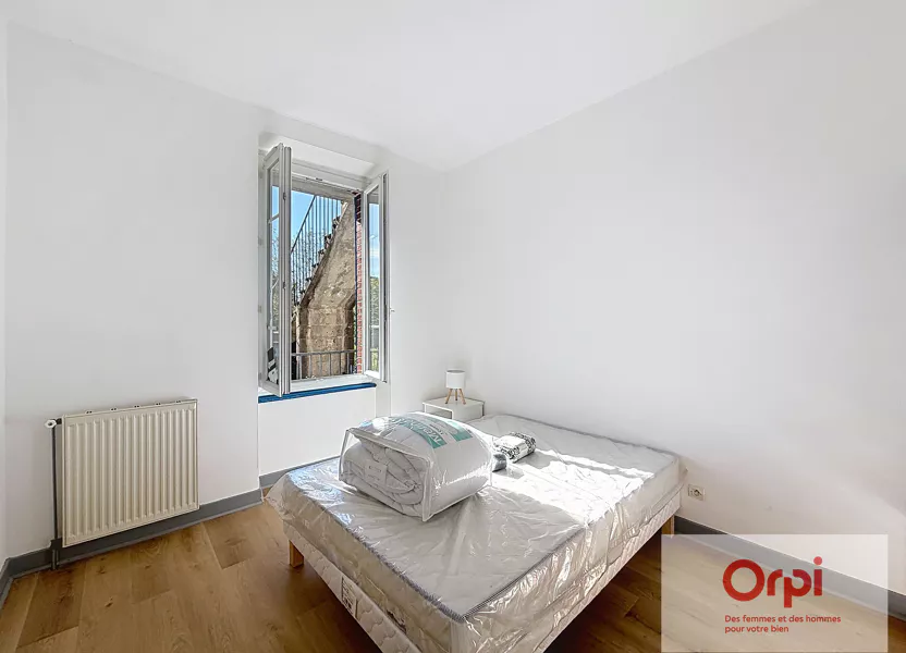 Appartement Rue du Docteur Roux à Montluçon