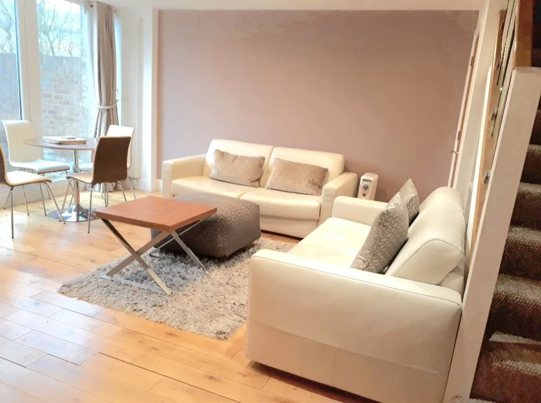 Room St Anthony's Close in Greater London