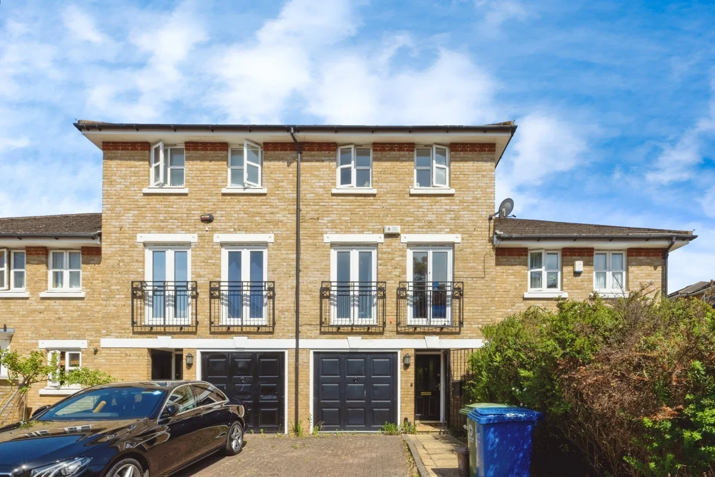 House Lisford Street in Greater London
