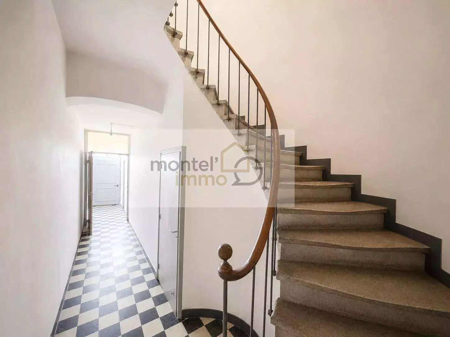 Appartement Rue Brun Larochette à Dieulefit