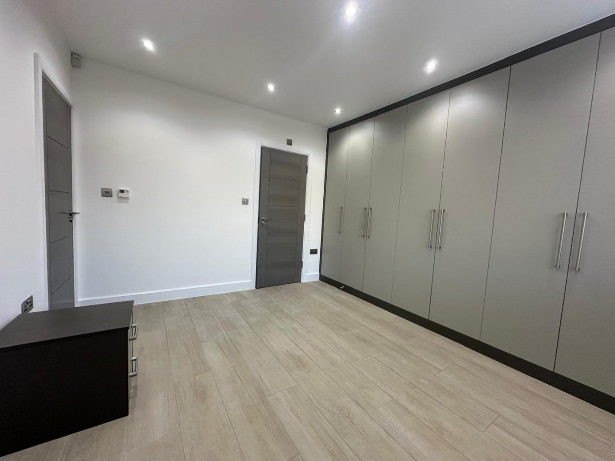 House Branksome Way in Greater London