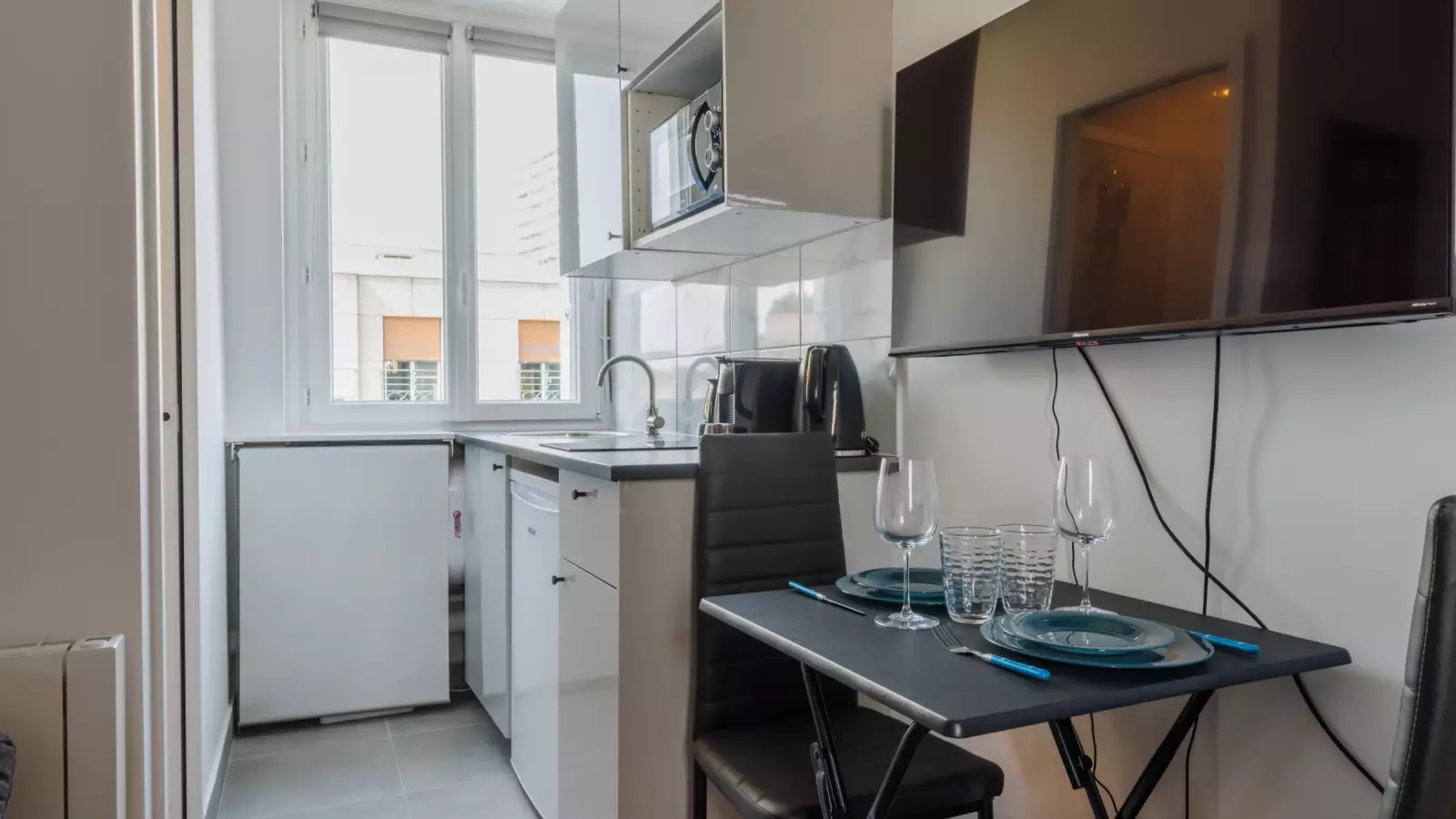 Appartement Rue Laure Surville à Paris