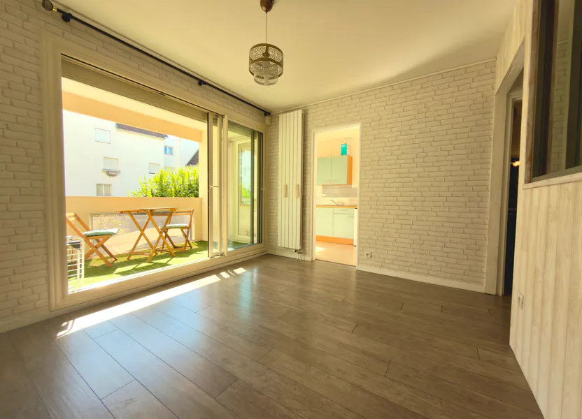 Appartement Quai de la Marine à L'Île-Saint-Denis