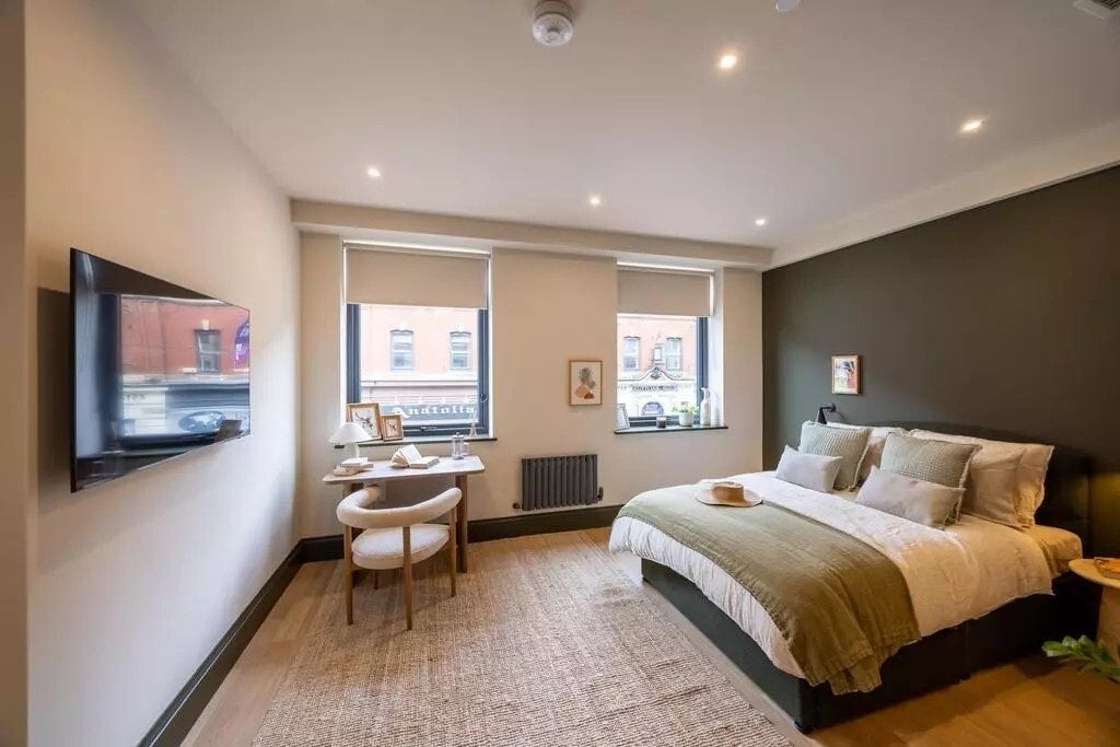 Flat Westfield Terrace in Sheffield