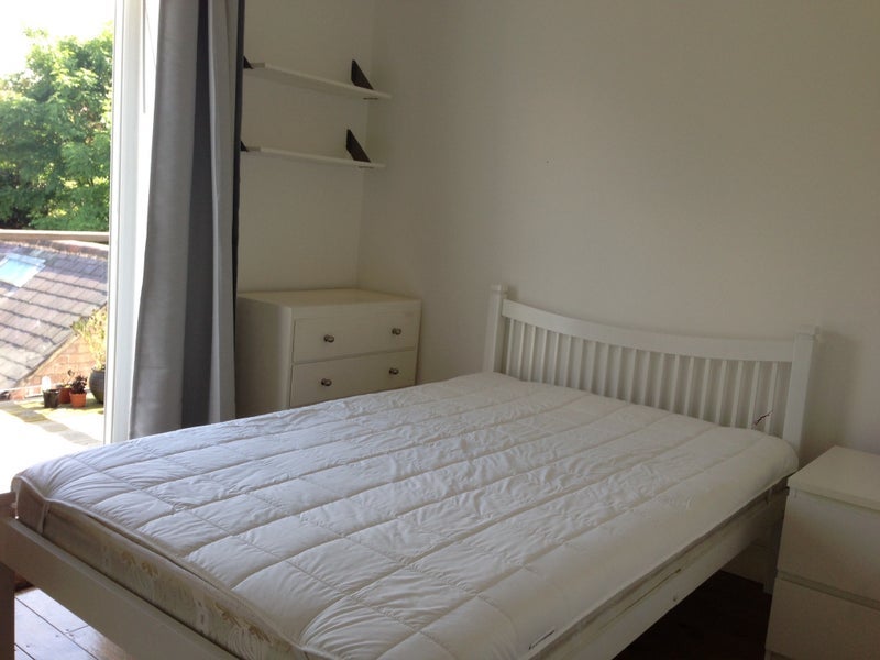 Room North Road in Rushcliffe