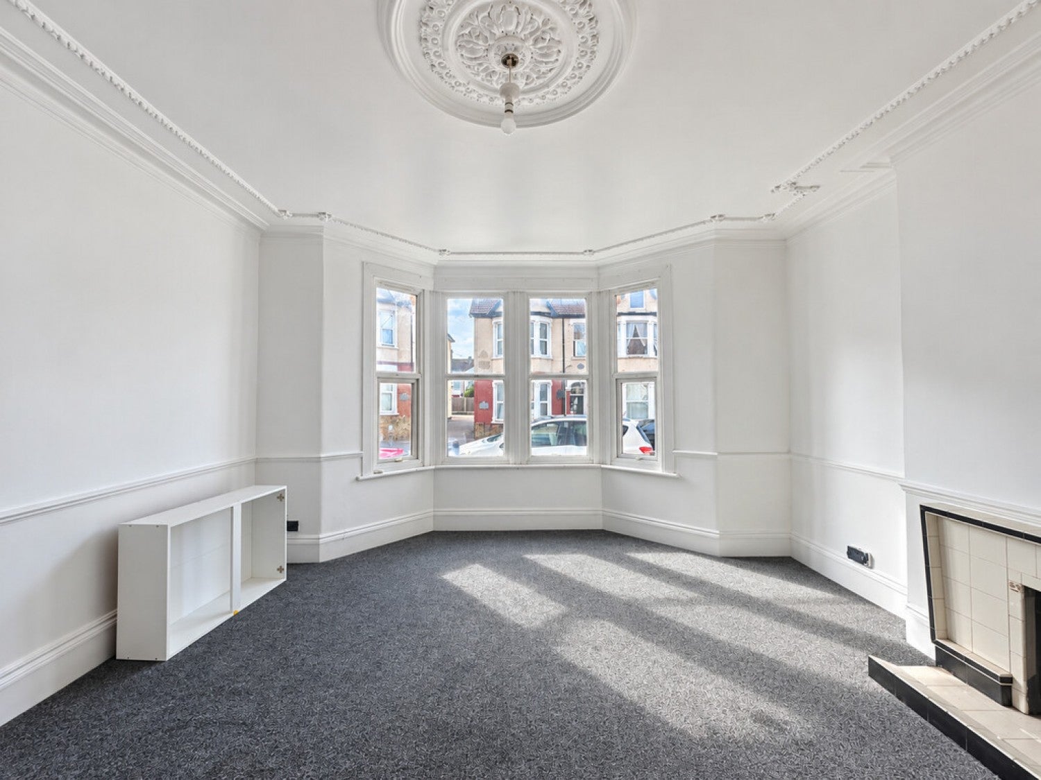 Flat Inverness Avenue in Southend-on-Sea