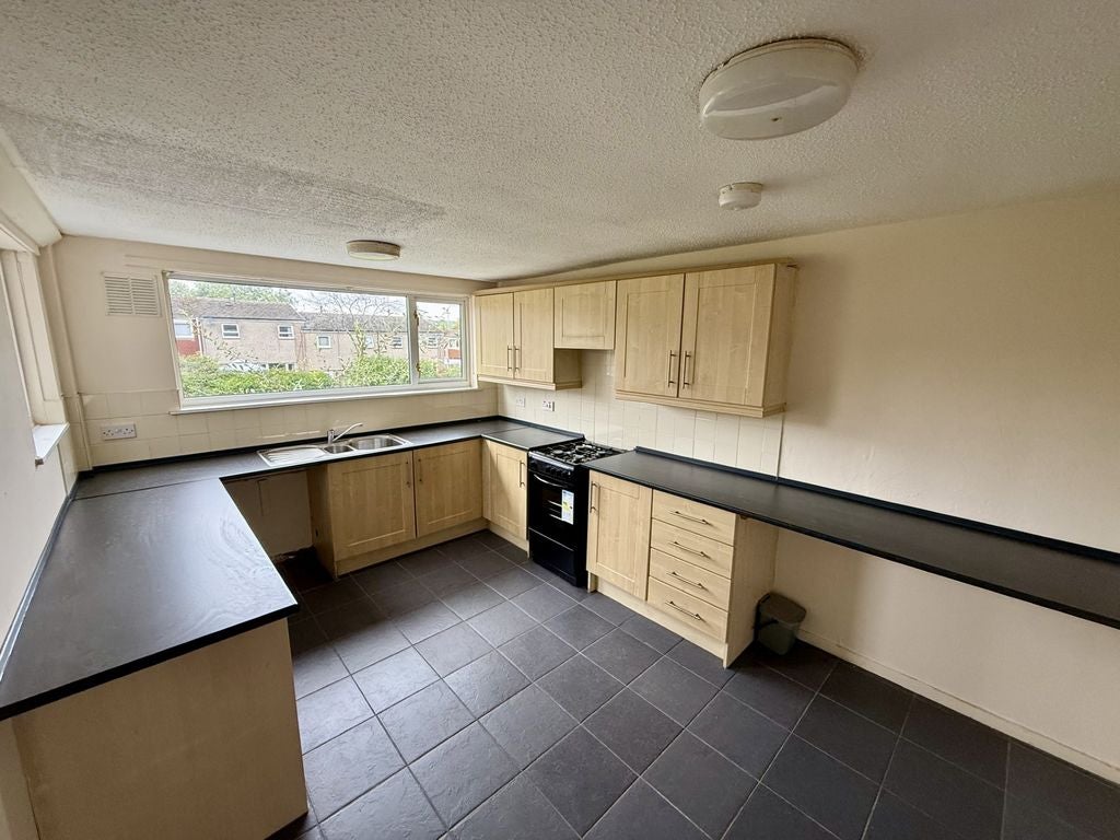 House Willowfield in Madeley