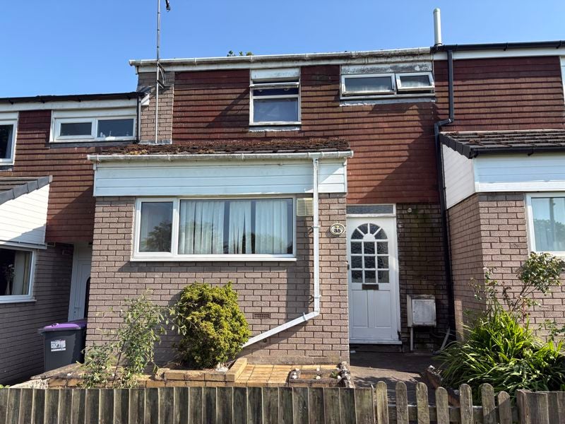 House Willowfield in Madeley