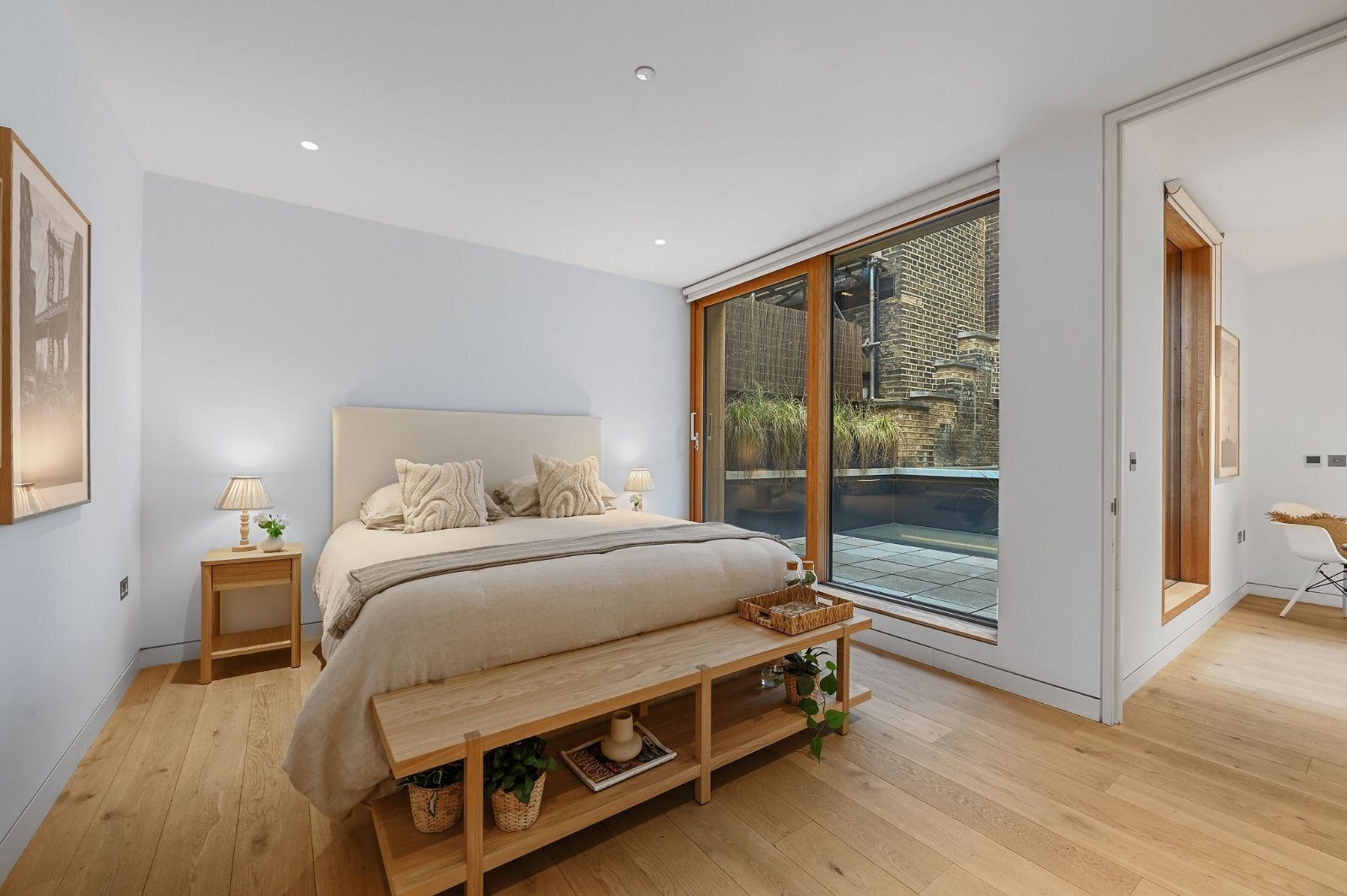 House Nottingham Place in City of Westminster