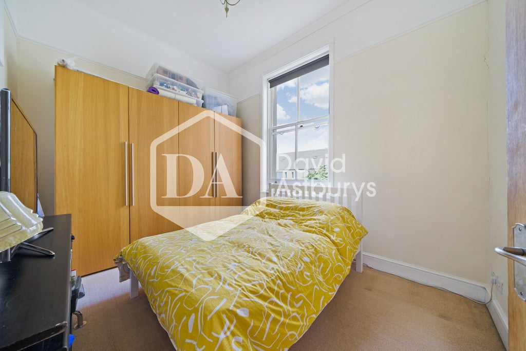 Flat Haringey Park in Greater London