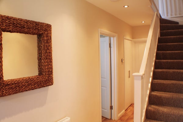 Room Heathcroft Avenue in Sunbury-on-Thames