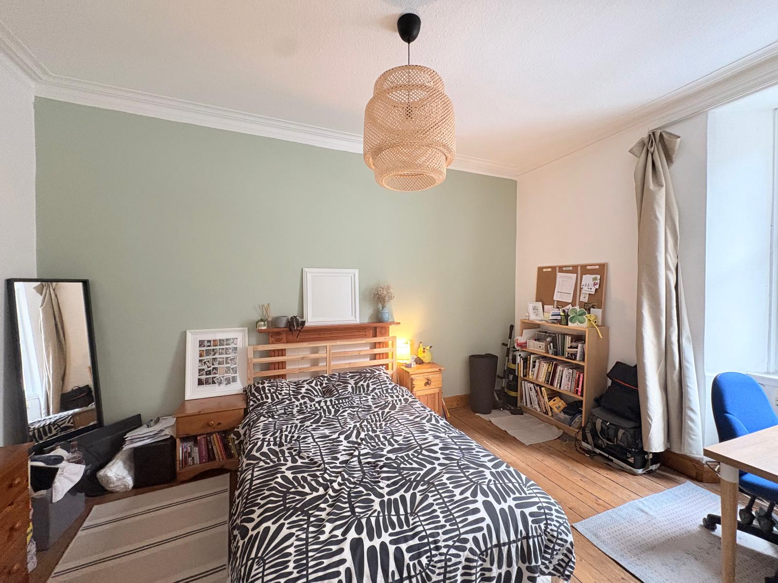 Flat Watson Crescent in City of Edinburgh