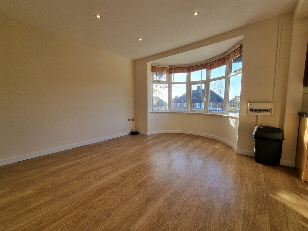 Flat Hillcrest Grove in Nottingham